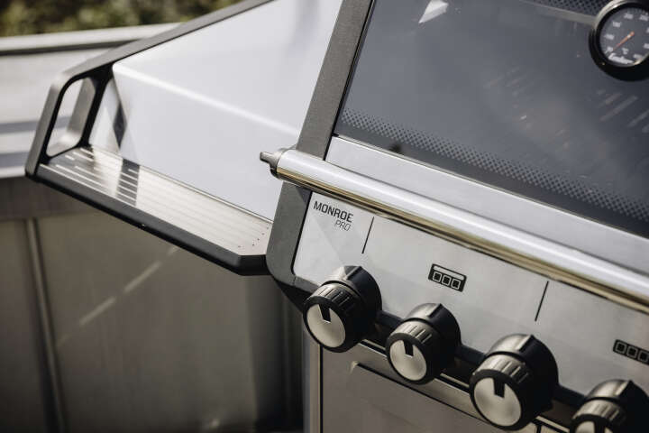 Enders Gasgrill Monroe II Pro 3 SIKR TURBO inkl. Wetterschutzhaube